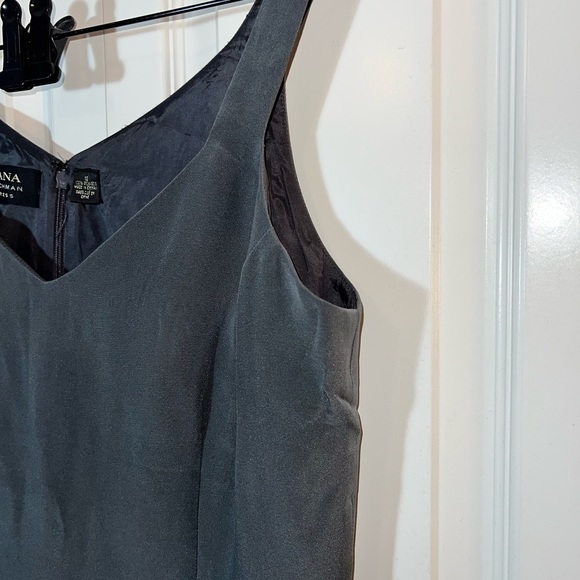 Dana Bachman Dress. Size 12. Worn once. 100% Silk. - Picture 4 of 10